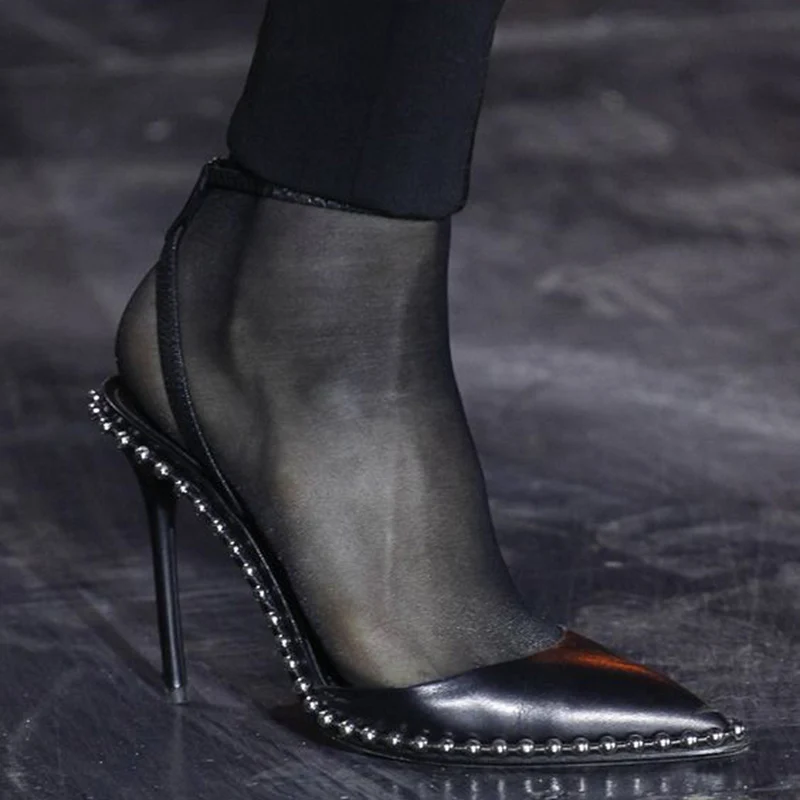 2021 Новинка весны из искусственной Сандалии с заклепками женская обувь