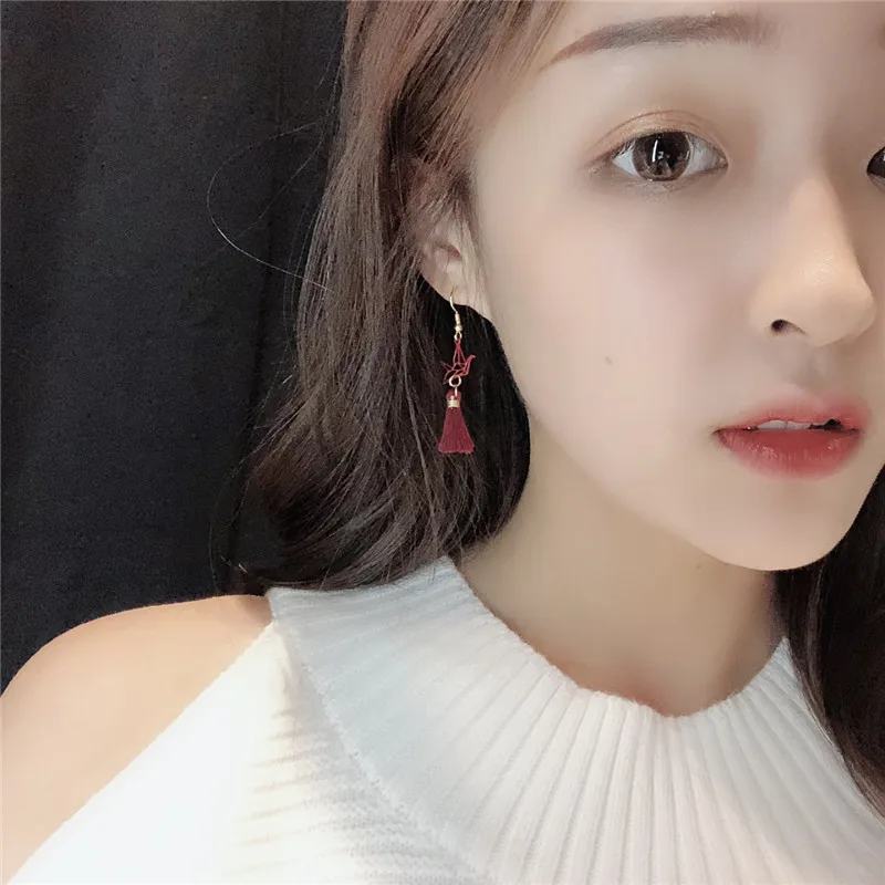 2019 новые темпераментные винно-красные бумажные краны кисточки Асимметричные