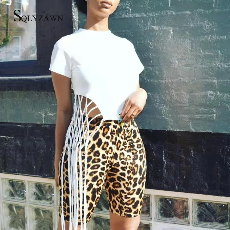 Женский костюм с коротким рукавом черный и белый из двух предметов топом