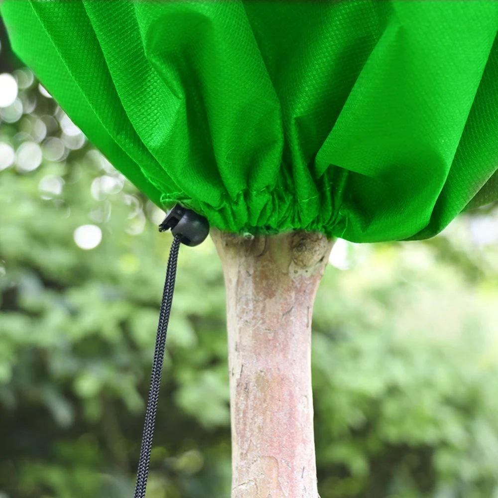 

160*200CM Plant Protection Bags Winter Cover Garden Tool Frost Protection Plant Cover Bag Protecting Frost Protector