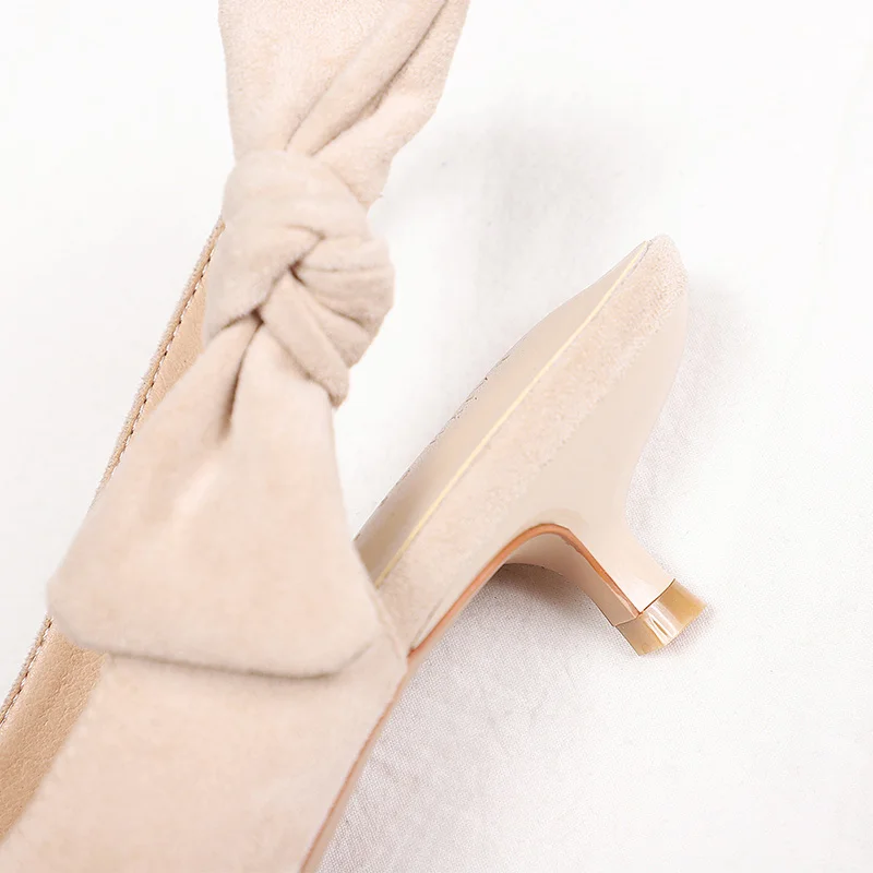 Женские босоножки на высоком тонком каблуке из искусственной замши с острым