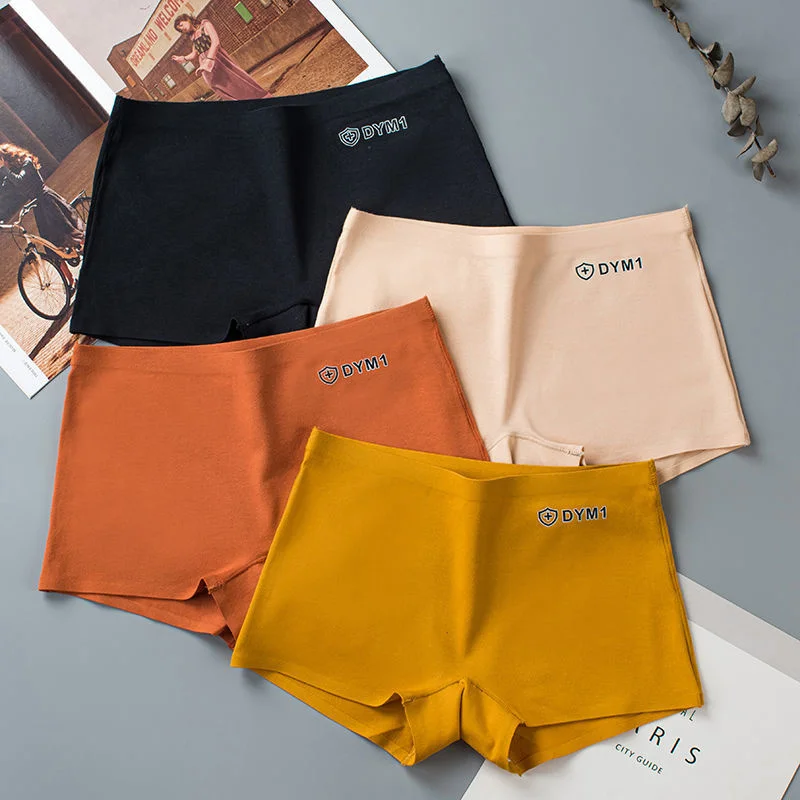 

Cotton Boxer underwear women's middle waist cotton women's underwear anti light four legged seamless safety Pants Large Size