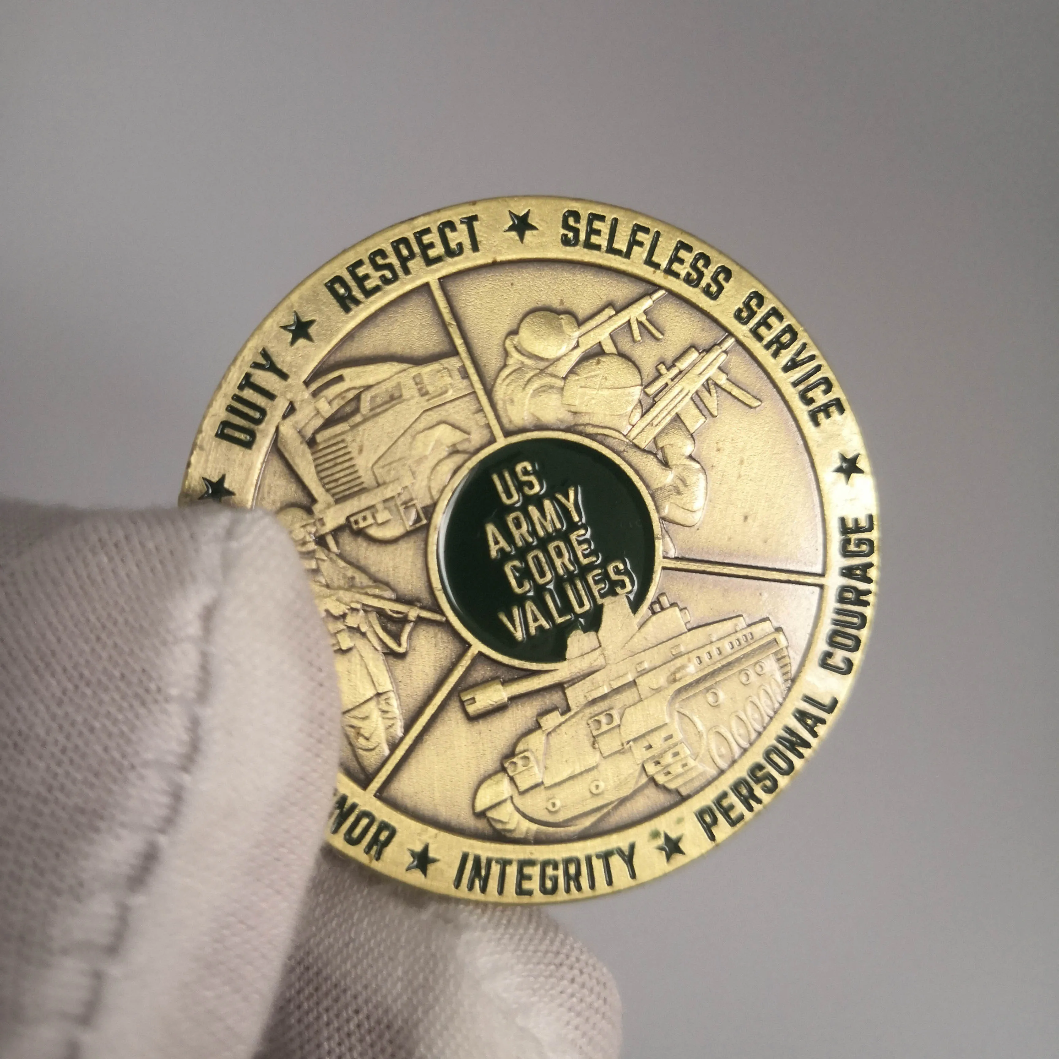 Армии США морской пехоты основные ценности во-первых Салют присягу бронзовая