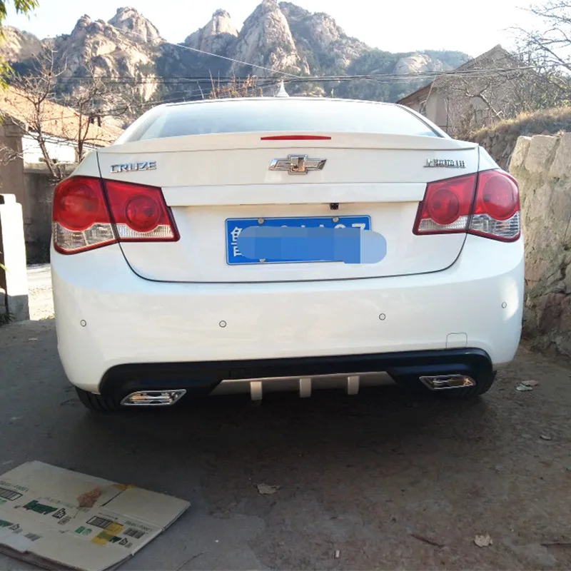 Диффузор для заднего бампера накладка на выхлопную полоску Chevrolet Cruze 09 10 11 12 13 14