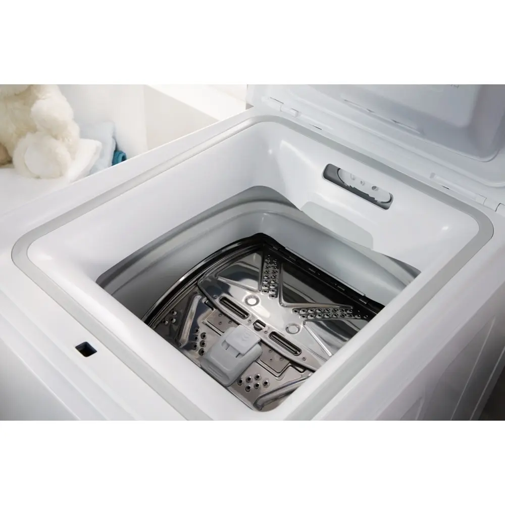 Стиральная машина Indesit BTW A51051 (RF) |