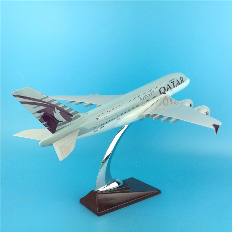 1:200 масштаб Airbus A380 катарский самолет модель 37 см самолет сплав самолет W база коллекционный дисплей пластиковая игрушка Коллекция подарок