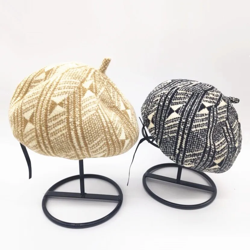 New Hot Casual Cotton Beret Cap Women's Outdoor Wool Floral Plaid Printed Artist Cap Pumpkin Hat Gorros