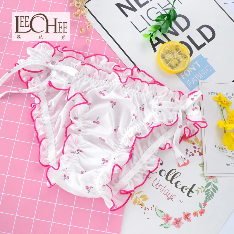 Вишневые таблетки Японская девочка Весенняя основовязанная с принтом низкая