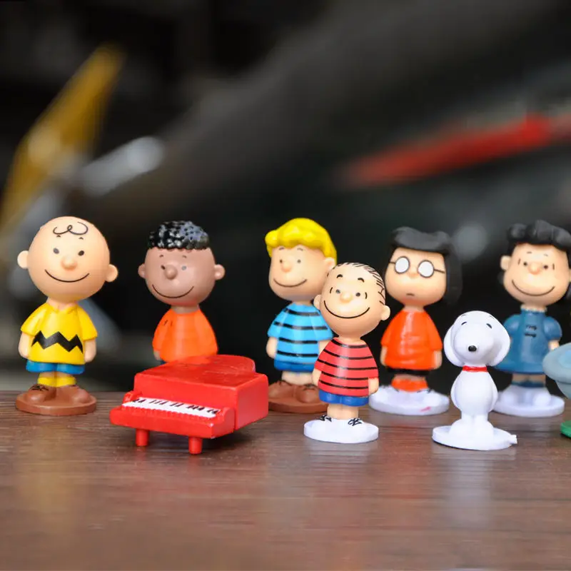 Снупи и его друзья кукла щенок украшение стола торт подарок глухая коробка |