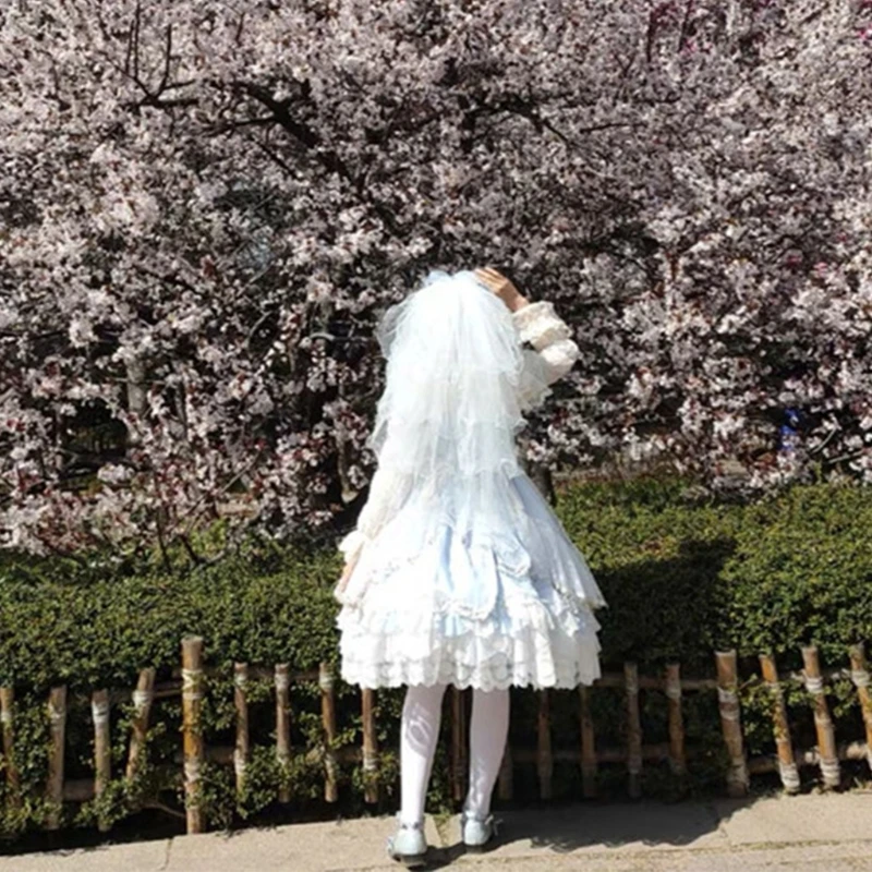 

4 Layer Pearl Beaded Artificial Flower Tulle Lolita Bride Wedding Veil with Comb