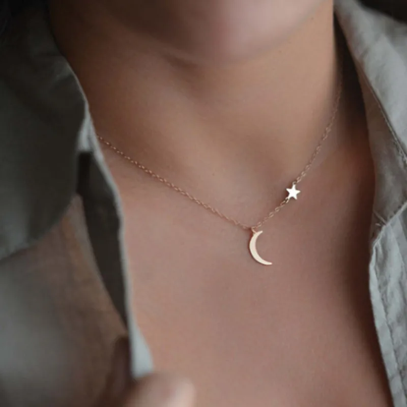 

2021 Jewelry Gifts Star and Moon All-match Pendant Necklace