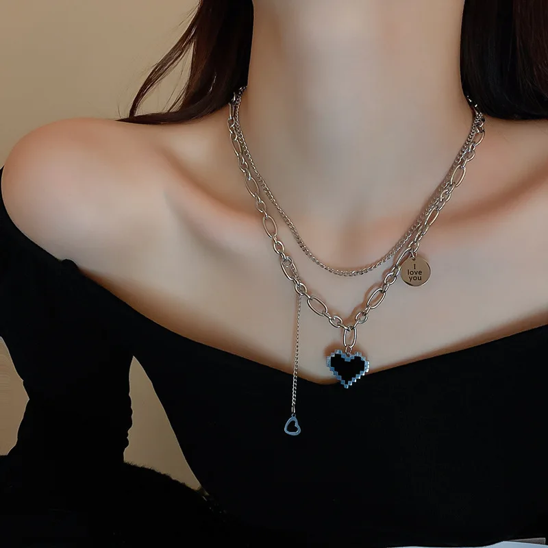 

Jewelry 2021 Jewelry Chain Round Card Letter Love Women Necklace Female Design Sense Clavicle Chain Street Women's Jewelry