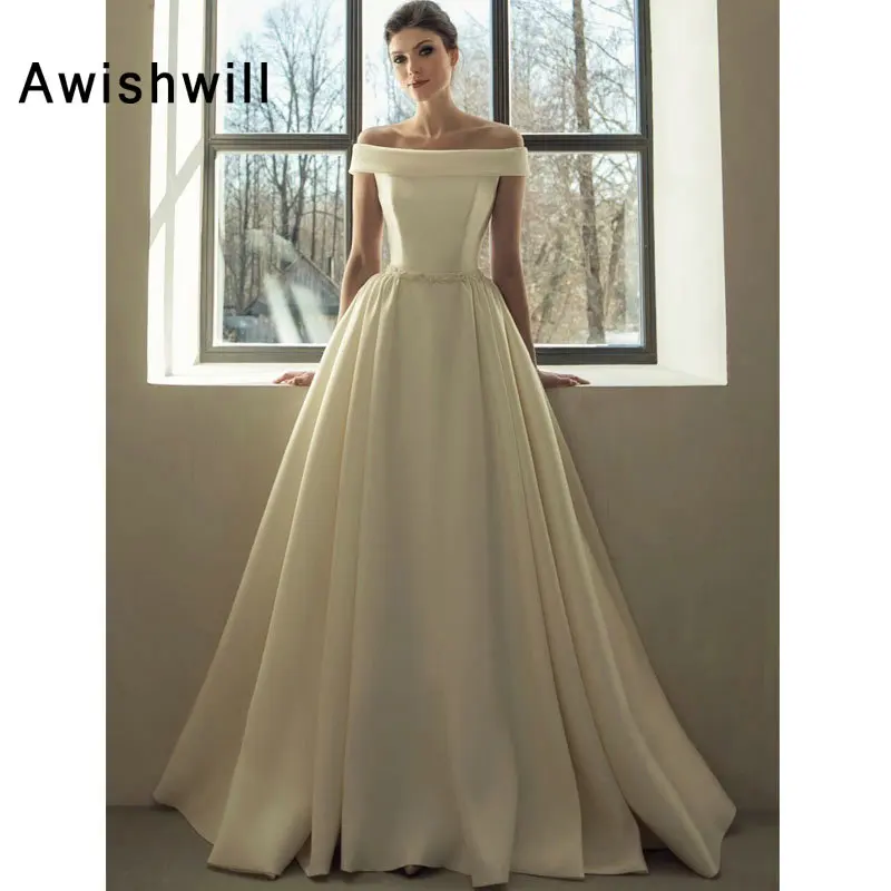 

Элегантные атласные Длинные свадебные платья с открытыми плечами ТРАПЕЦИЕВИДНОЕ ПЛАТЬЕ с вырезом лодочкой бисерное украшение для талии Св...