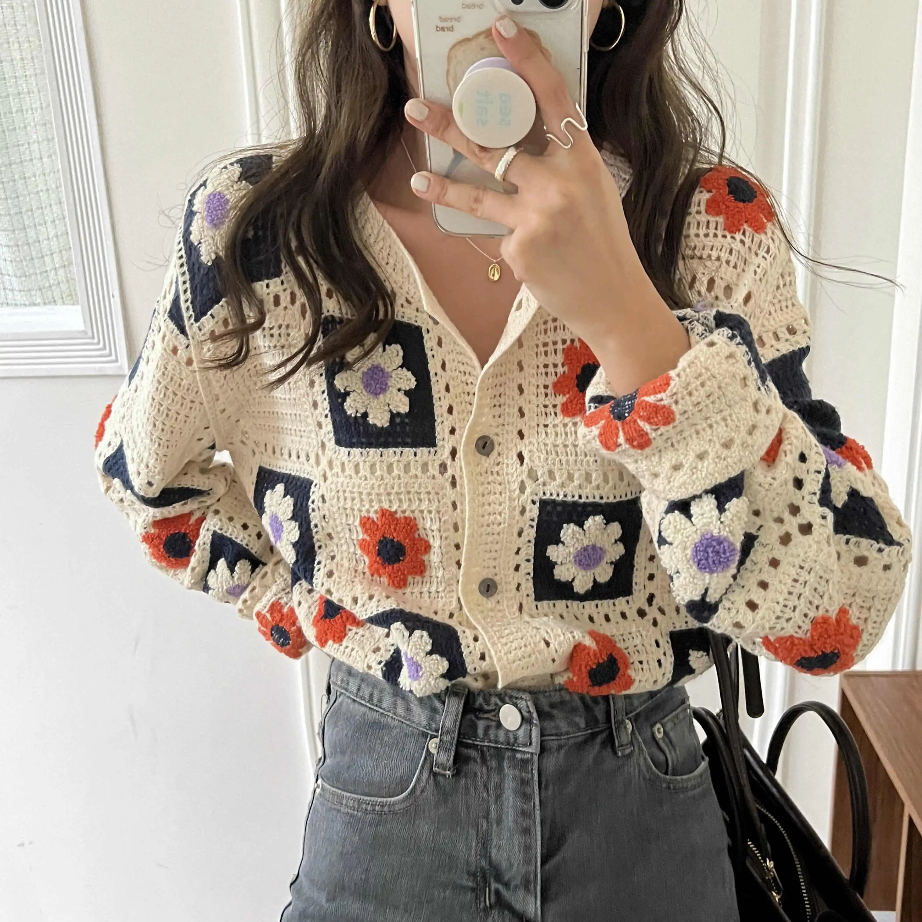 Women Vintage Knitted Cardigan Fashion O-neck Long Sleeve Sweater Coat Female Chic Floral Crochet Outerwear 2022 Spring New