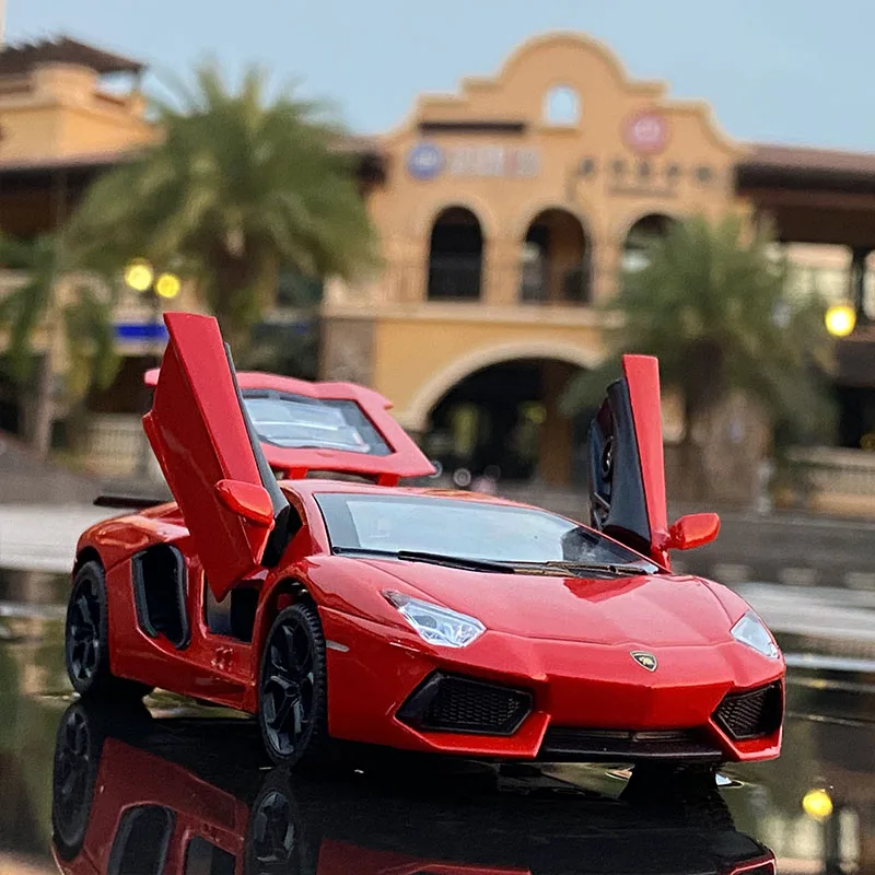 1:32 LP740-4 Aventador S Sports Car Model Diecast Sound Super Racing Lifting Tail Hot Wheel For Children Gifts | Игрушки и хобби