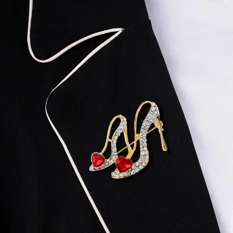 Обувь с кристаллами на высоком каблуке сердечком Элегантная Брошь-булавка