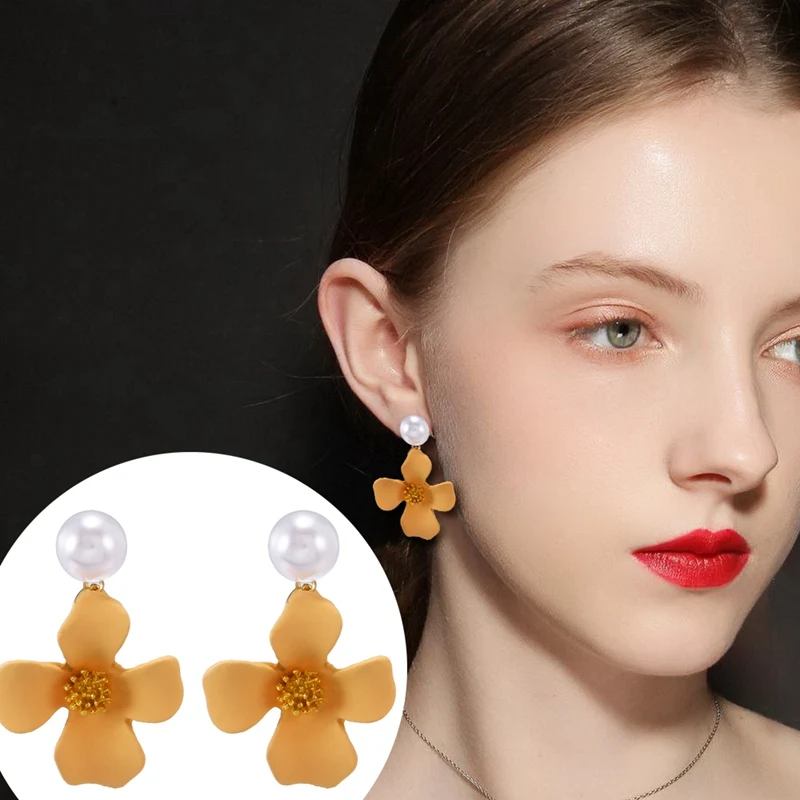 Женская мода 2020 милые женские серьги гвоздики с металлическим цветком новые