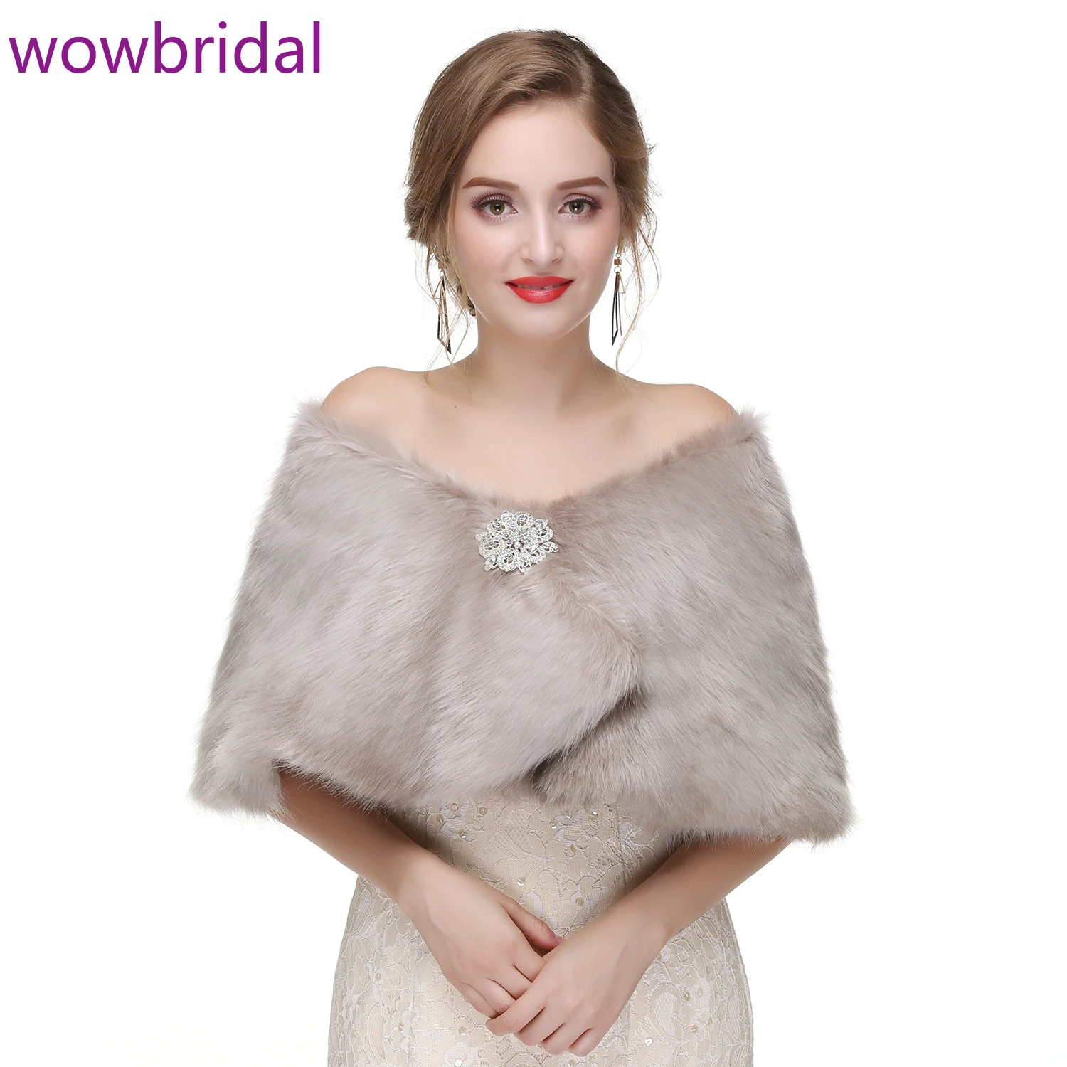 

WOWBRIDAL Warm Faux Fur Winter Bridal Cape Wedding Cloaks Party Wraps Jacket Wrap Boleros De Encaje Boleros De Mujer