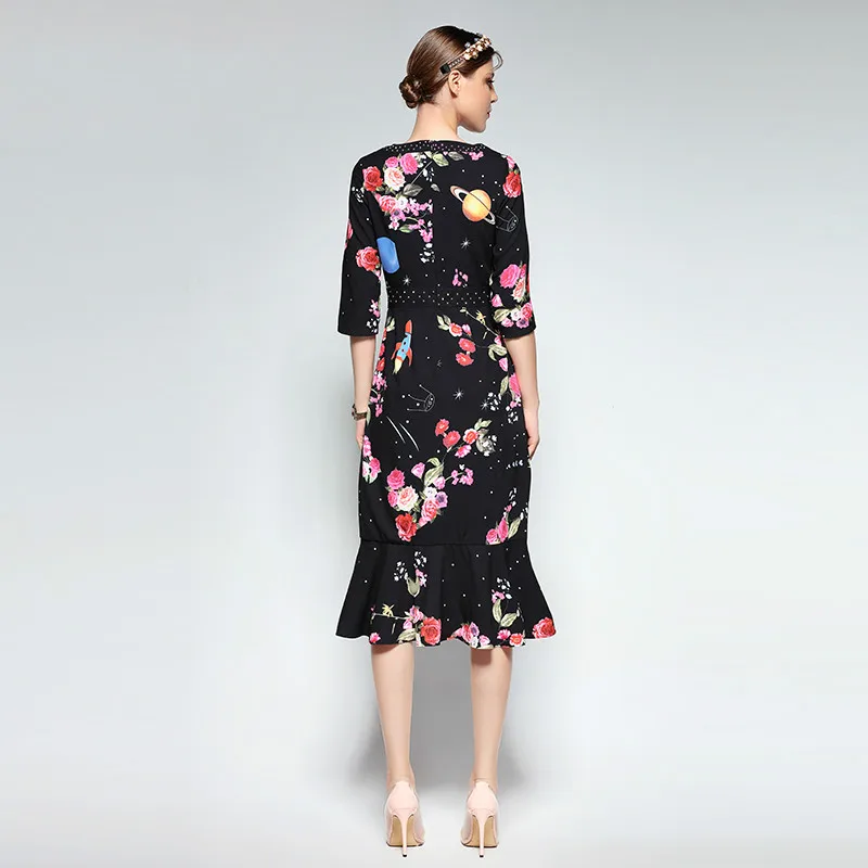 Женское платье с длинным рукавом длинное квадратным вырезом юбкой годе принтом в