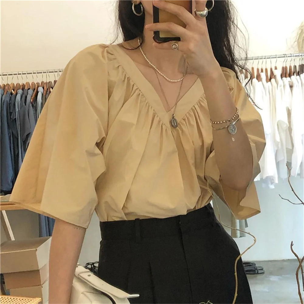 

Alien Kitty V-Neck Flying Sleeves Blouses Ruffles Vintage New Streetwear Loose Office Lady 2021 Summer Solid Chic Tops Women
