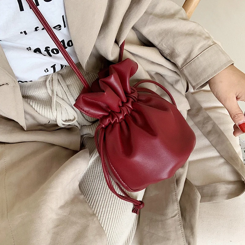 

Elegant Female Drawstring Bucket bag 2019 New High Quality Luxury Handbags Leather Mini Women Bags Designer Travel Shoulder Bags