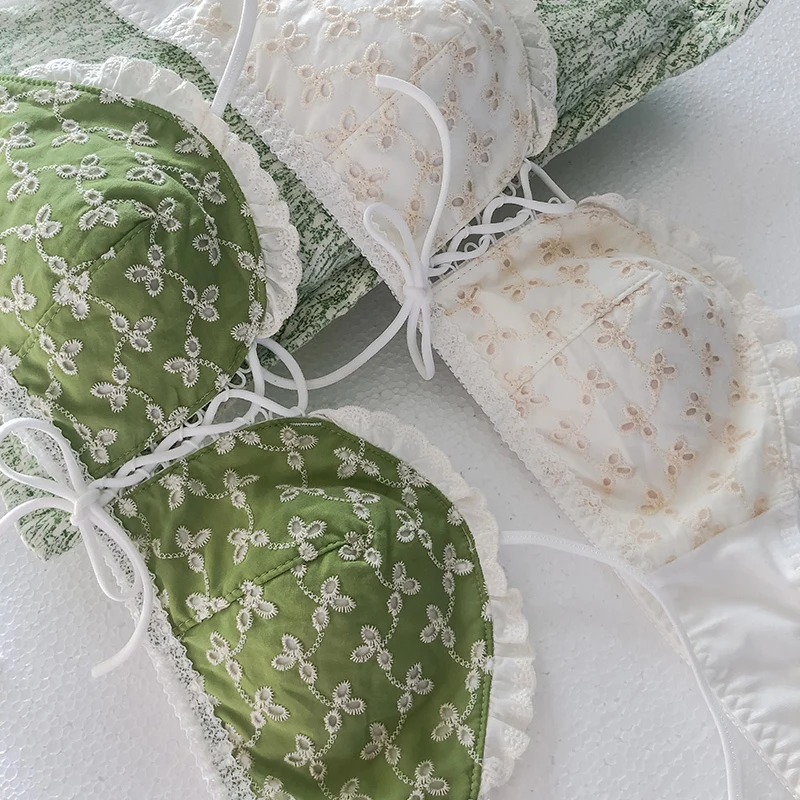

Small Breasts Push Up No Rims Bra Underwear Thin Maiden Frenulum Bra & Brief Sets Sexy Embroidery Cotton Briefs Cute Lolita