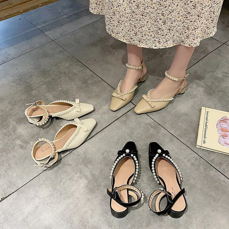 

Pearl Sandals Fashion Womens Shoes 2021 Suit Female Beige All-Match Buckle Strap Block Heels Med Luxury Retro Summer Closed Blac