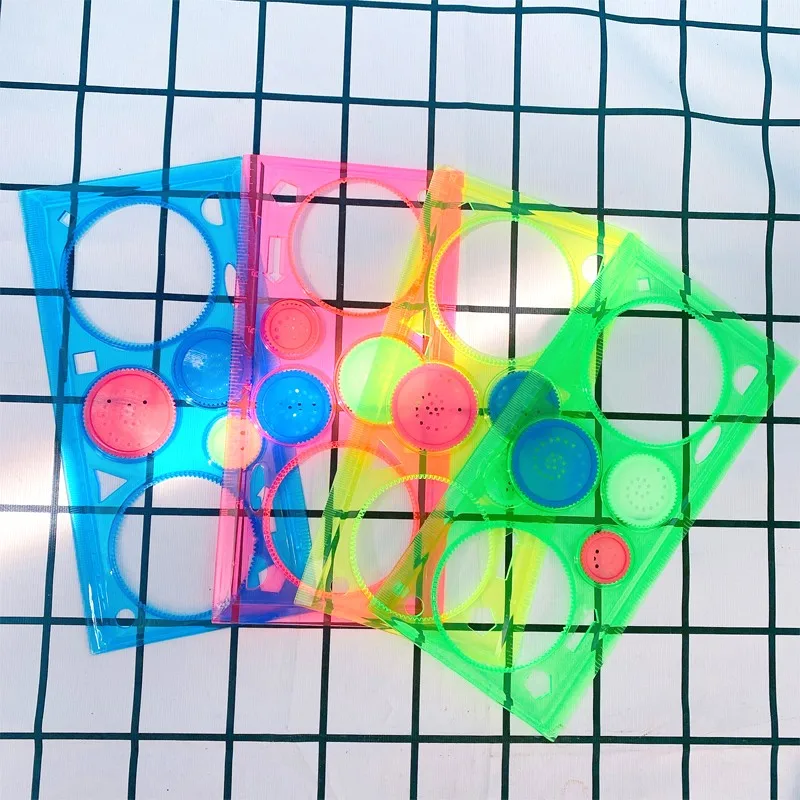 

1pack/lot Painting Multi-function Interesting Kids' Puzzle Drawing Ruler set Spirograph ruler Can Improve Start Work Ability