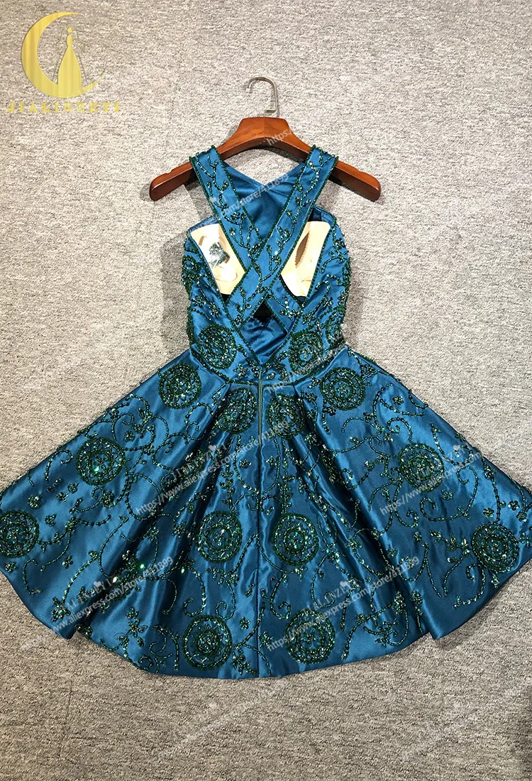 Рисунок 6 - Мини-платье женское атласное