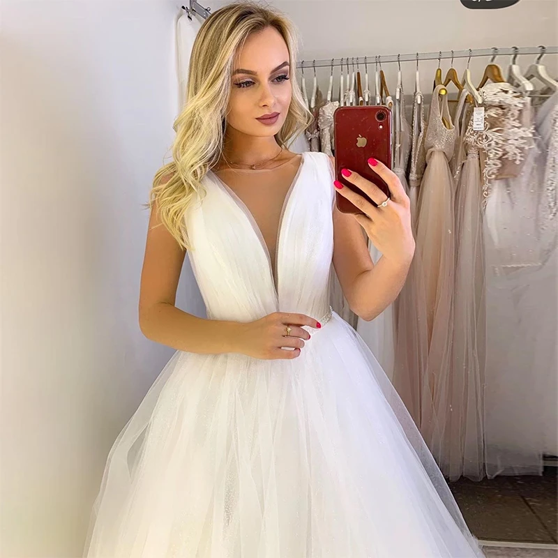 MoonlightShadow Simple Wedding Dresses A-Line O-Neck Sleeveless Fluffy Shining Tulle Lace Up Bridal Gowns Vestido De Novia