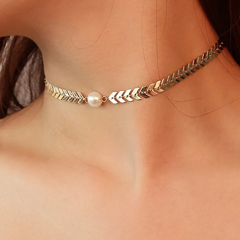 Женское Ожерелье в стиле ретро короткое ожерелье из сплава форме рыбьего чешуи