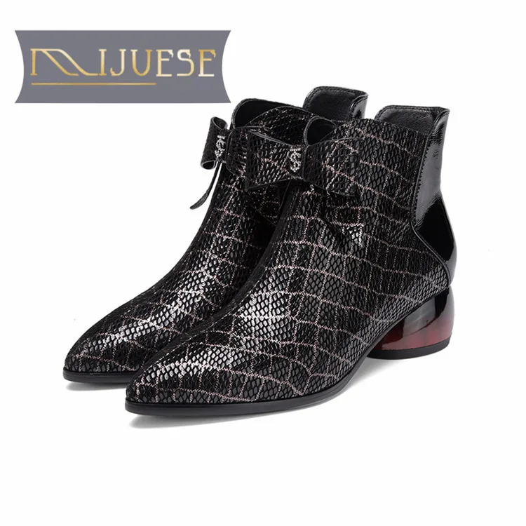 Женские ботильоны из овечьей кожи MLJUESE с острым носком в клетку зимние короткие