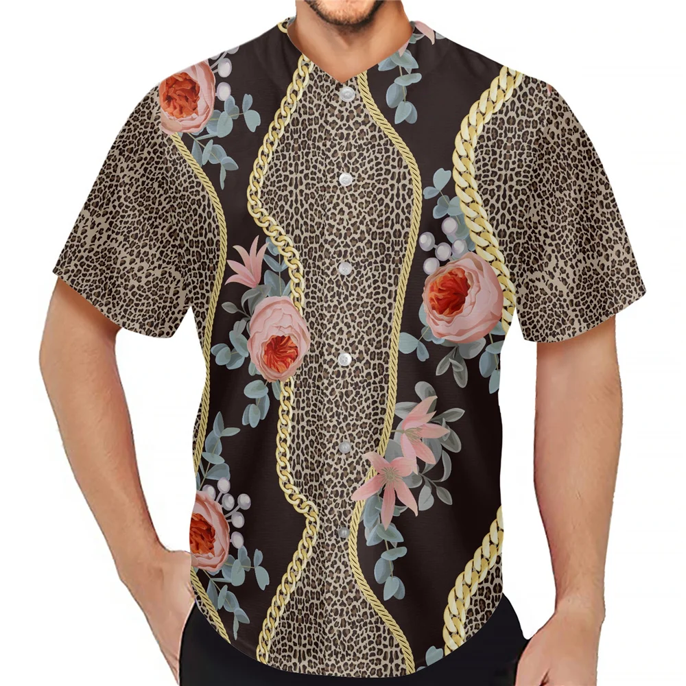 

Мужская Бейсбольная Футболка с коротким рукавом и золотыми цепочками на черном фоне