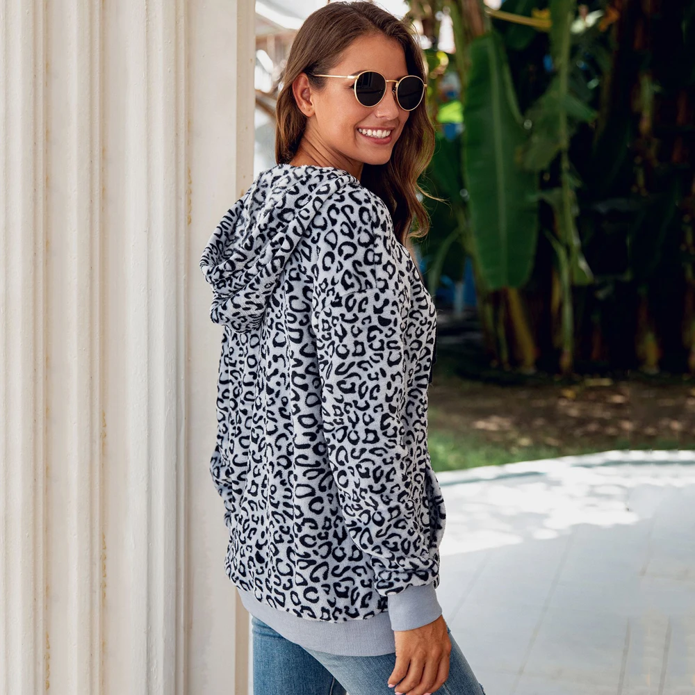 Осенне-зимняя толстовка с капюшоном из искусственного меха леопардовым принтом