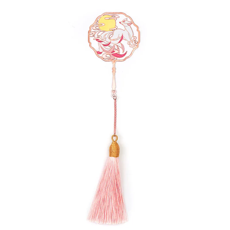 Изысканный мифический китайский с девятью хвостами лиса креативная