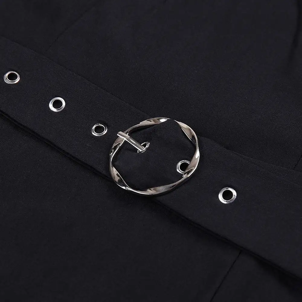 Женское платье с разрезом однотонное черное поясом длинными рукавами фонариками