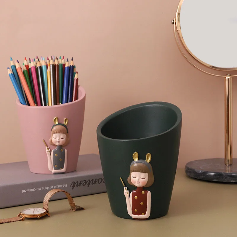 

Нордический креативный ящик для хранения девушка из смолы, настольная кисточка для макияжа для девочек, маленький предмет, стойка для хранения украшений, подарок на Новый год, День святого Валентина