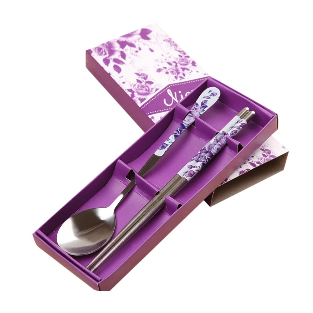 

1 Набор китайских палочек для еды, ложка, вилка из нержавеющей стали, многоразовые кухонные палочки для еды, персонализированные узоры для п...