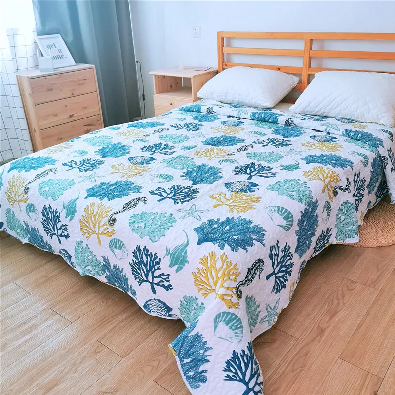 Летнее стеганое одеяло с цветочным принтом | Дом и сад