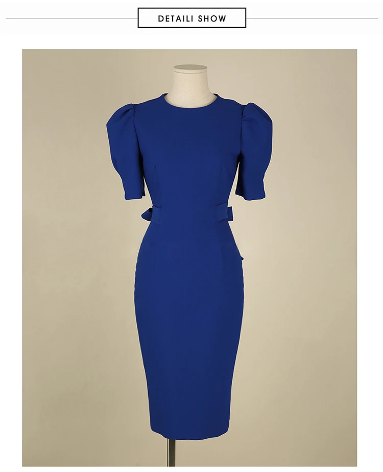 Женское платье карандаш с буффами на рукавах синее однотонное поясом весна лето