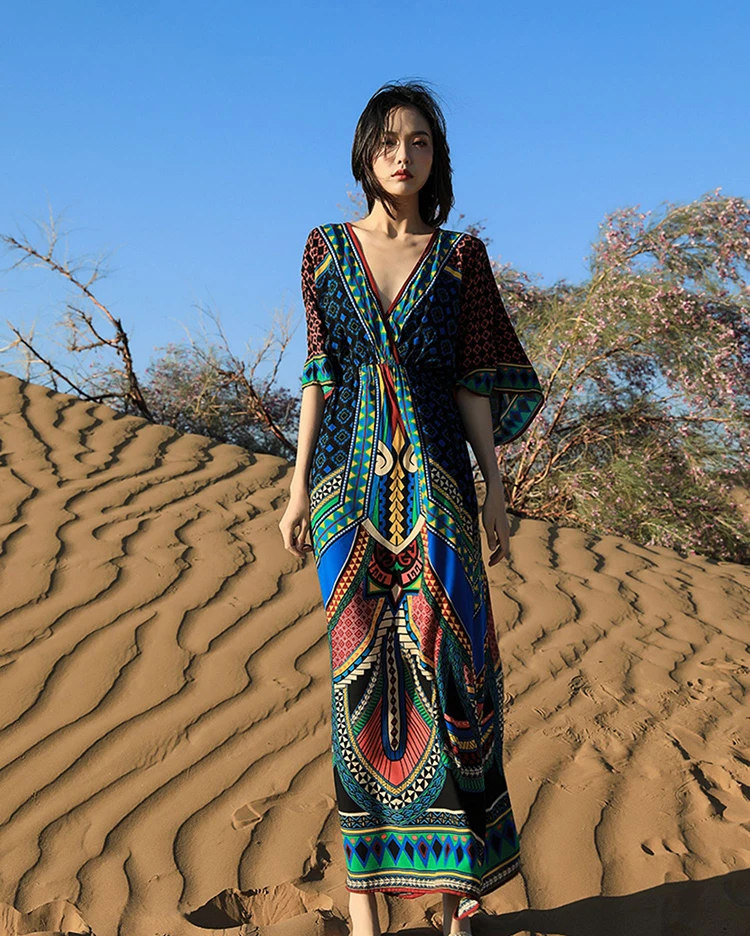 Женское платье макси с этническим принтом женское v-образным вырезом и рукавом