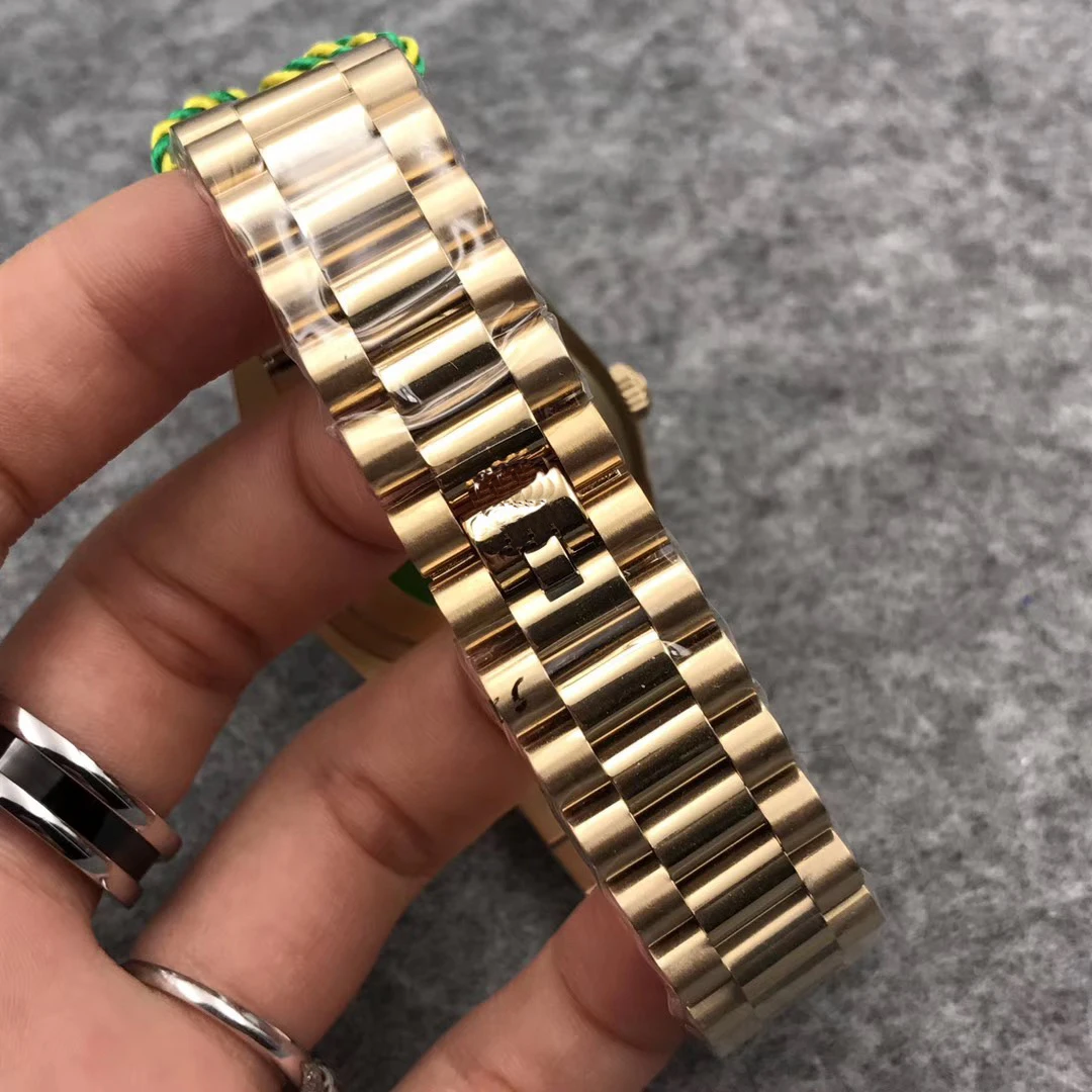 

Classic New Men Datejust Stainless Steel Automatic Mechanical Sapphire 18k Full Gold Diamonds Rome Dial White Watches 36mm