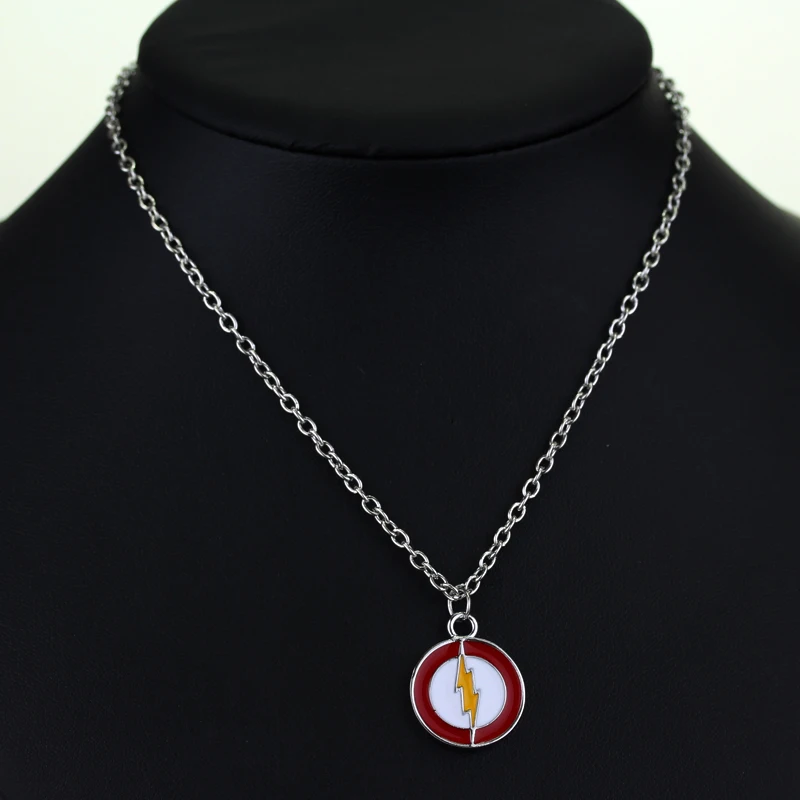 

Anime The Flash Necklace Protagonist Barry Allen Yellow Lightning Icon Pendant Jewelry Men And Women Cosplay Gift Accessories