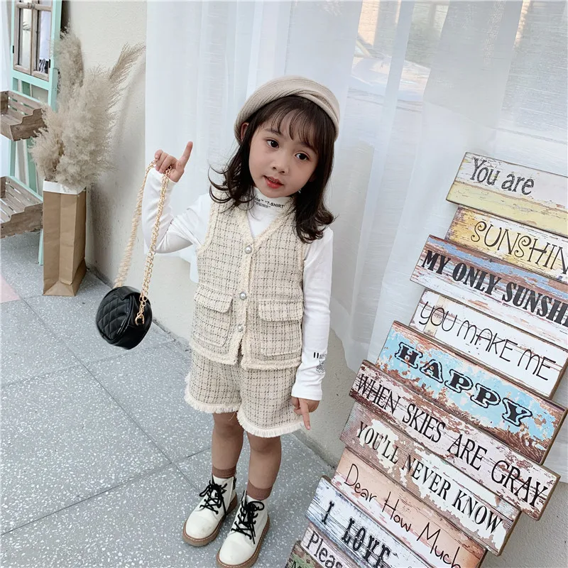 2 шт. комплект одежды для девочек WLG весенне осенний бежевый жилет и шорты милая