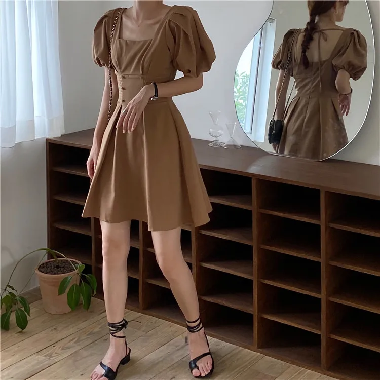 

2020 Korean version of the retro French puff sleeves waist waist collar collar dress Knee-Length Casual