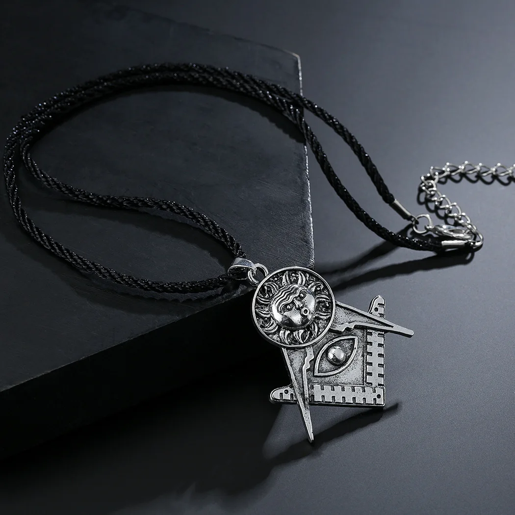 

Cxwind Vintage Men's Slavic Pendant Necklace Charm Sun Masonic Pendant Necklace Knights Templar Symbol Necklace Punk Jewelry