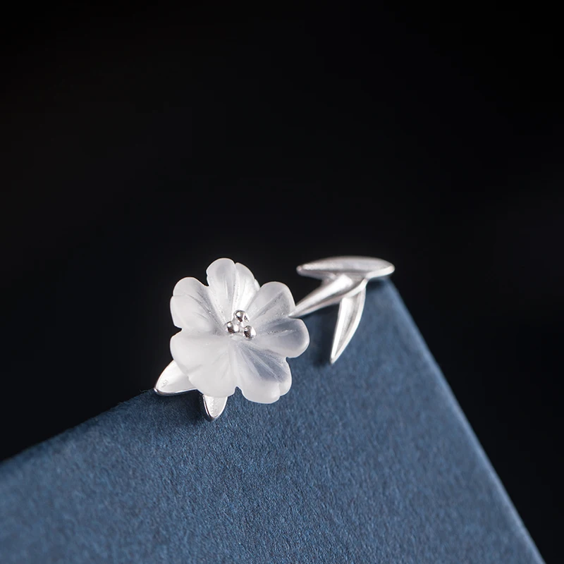 

VLA 925 Sterling Silver Unusual Crystal Plum Blossom Earrings 2021 Trend Fashion Creative Design Bamboo Leaf Study Earrings