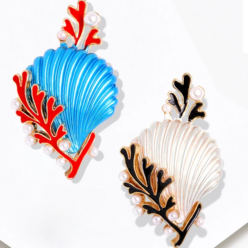 

Pearl Shell Sea Style Brooches For Women Beauty Circle Brooch Pins New Year Gifts