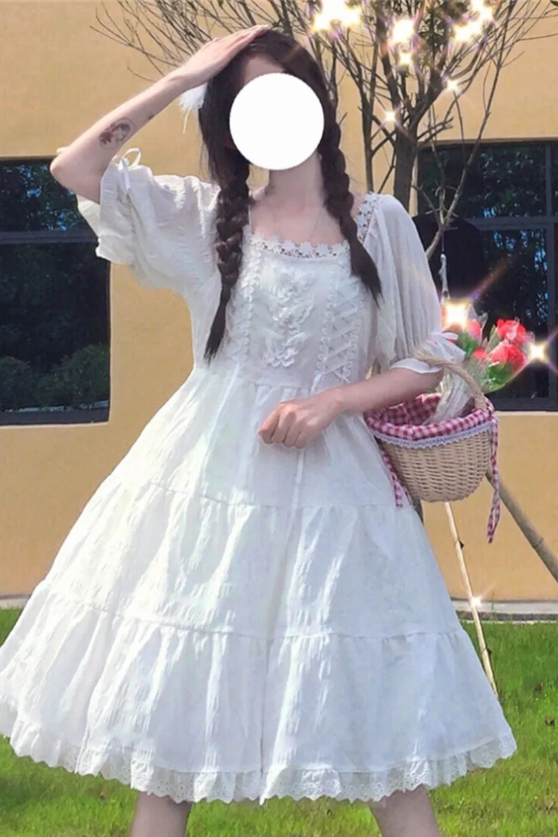 

2020 New Japanese Soft Girl Sweet Cute Solid Color Stitching Lace Collar Butterfly Decorative Waist Hugging Cake lolita Dress