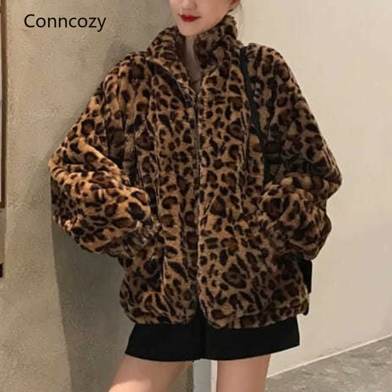 

Женская винтажная куртка на молнии, свободная пушистая куртка большого размера с воротником-стойкой и леопардовым принтом, верхняя одежда ...